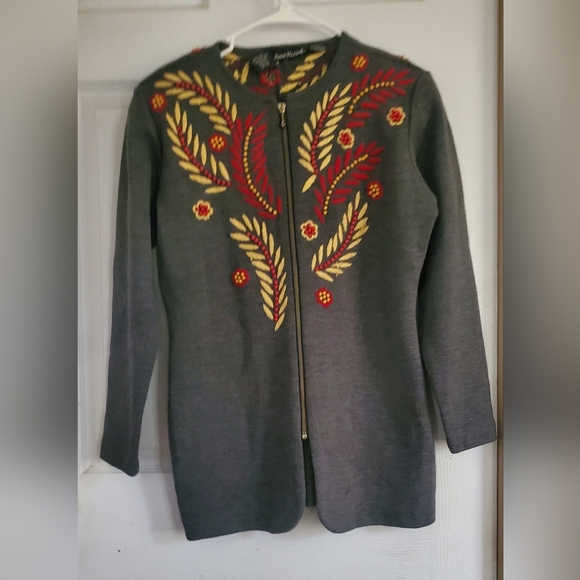 Anne Klein Wool Blend Embroidered Beaded Zip Up Sweater,size Small - Picture 2 of 7